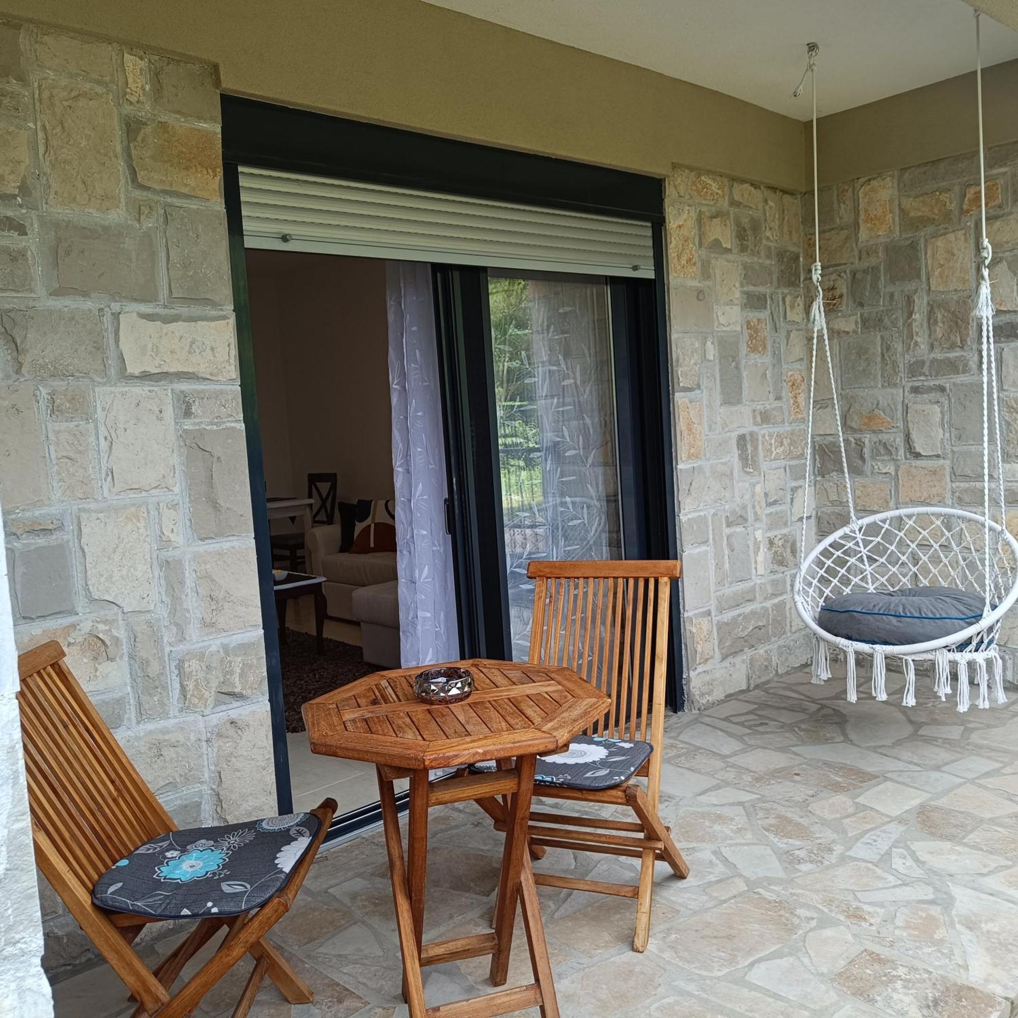 Radgost Kotor Apartments Екстер'єр фото