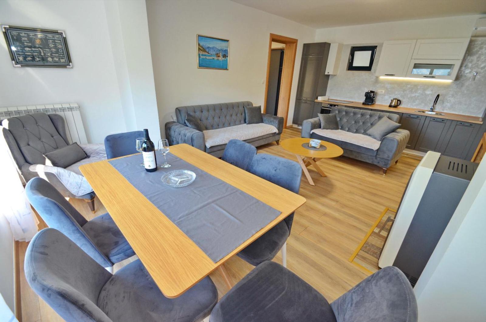 Radgost Kotor Apartments Екстер'єр фото