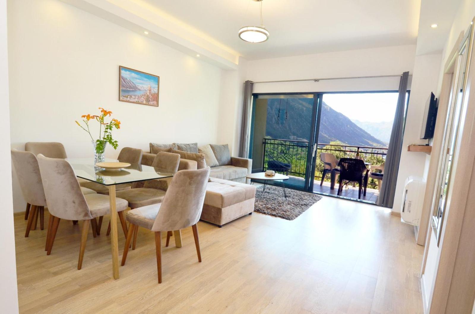Radgost Kotor Apartments Екстер'єр фото