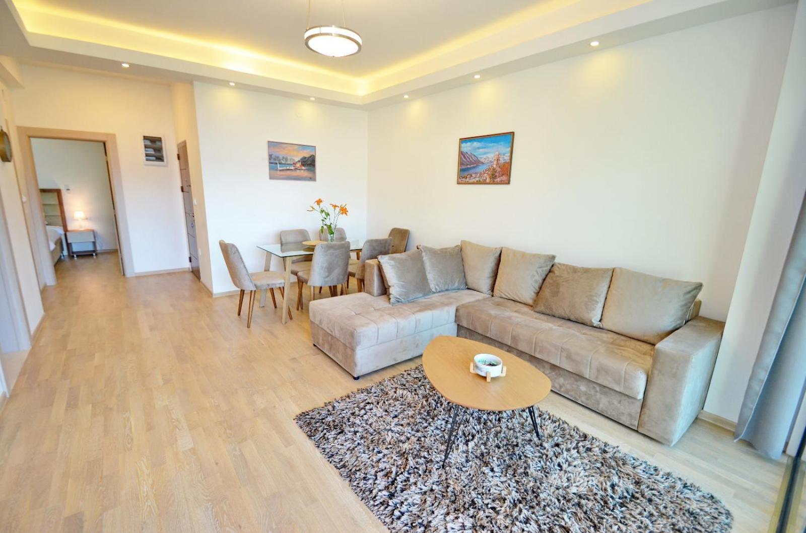 Radgost Kotor Apartments Екстер'єр фото