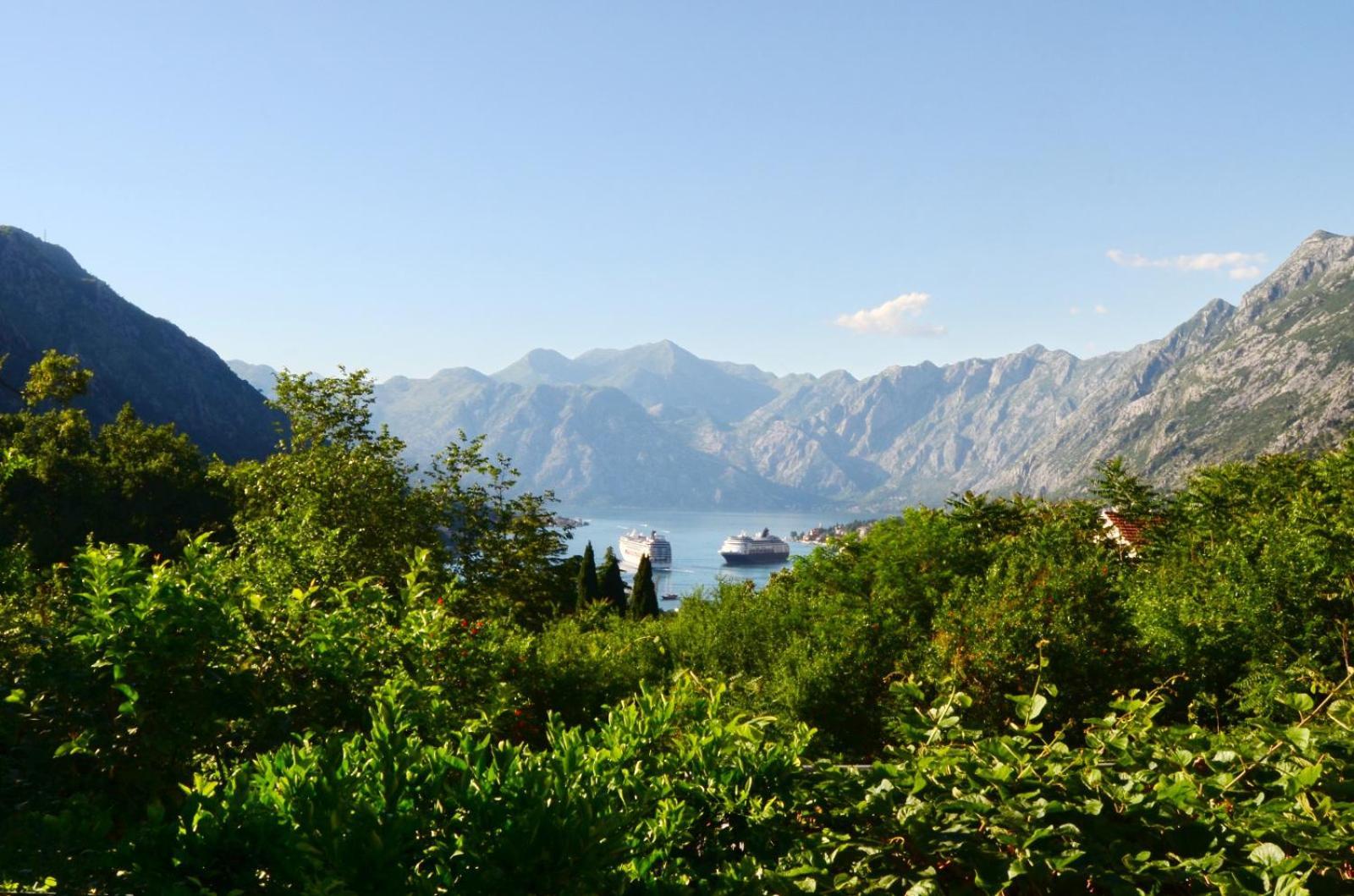 Radgost Kotor Apartments Екстер'єр фото