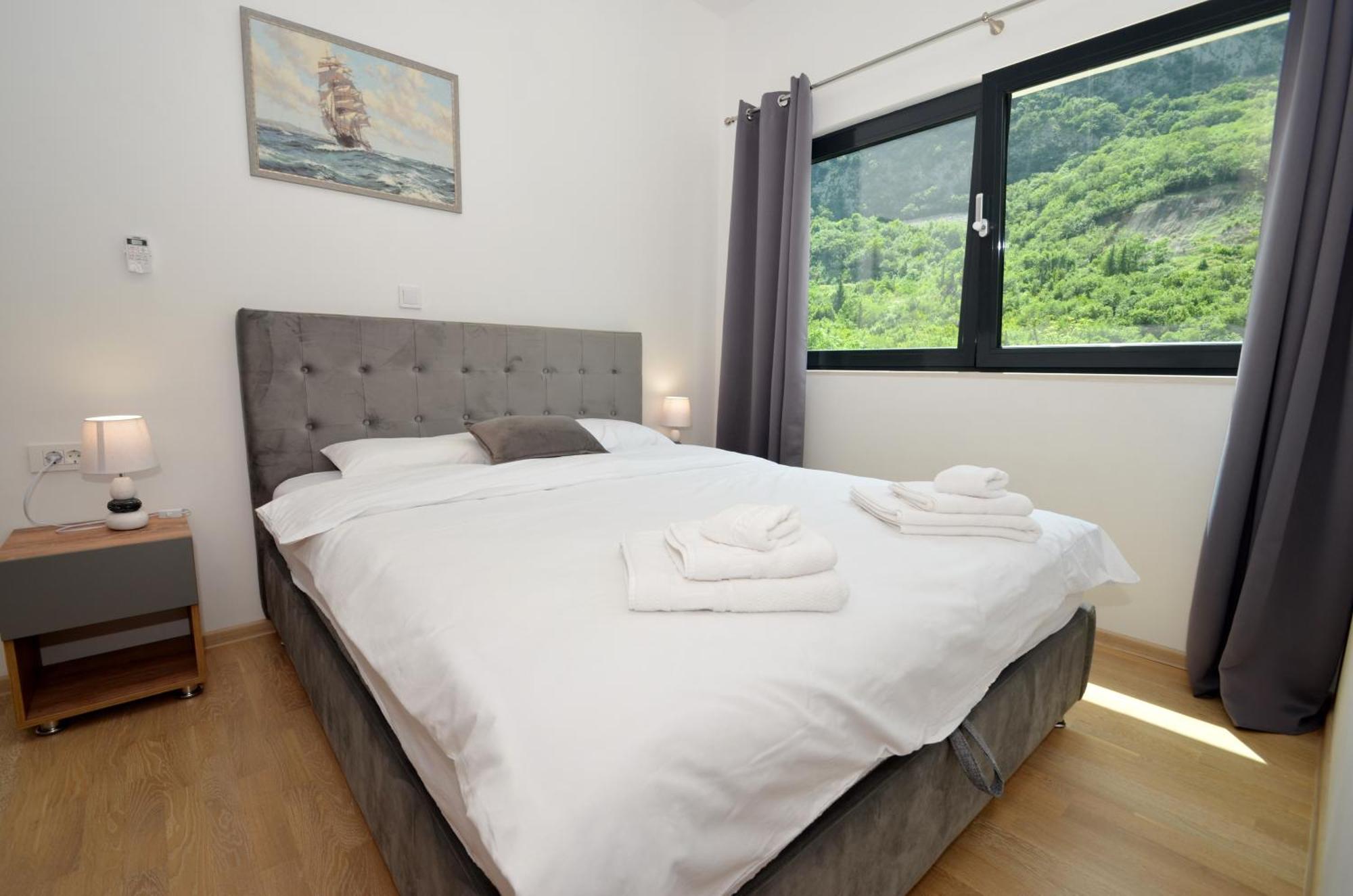 Radgost Kotor Apartments Екстер'єр фото